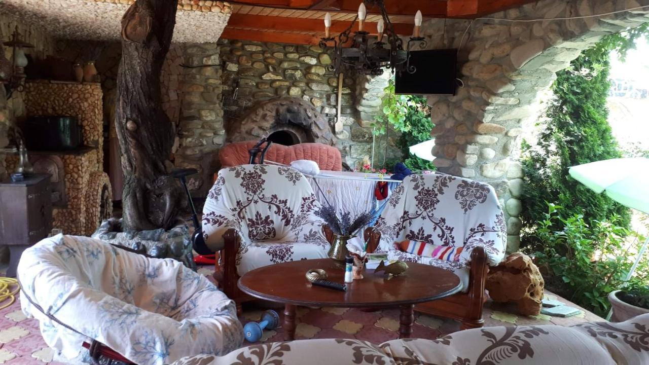 فيلا Ciurbestiفي Castel المظهر الخارجي الصورة